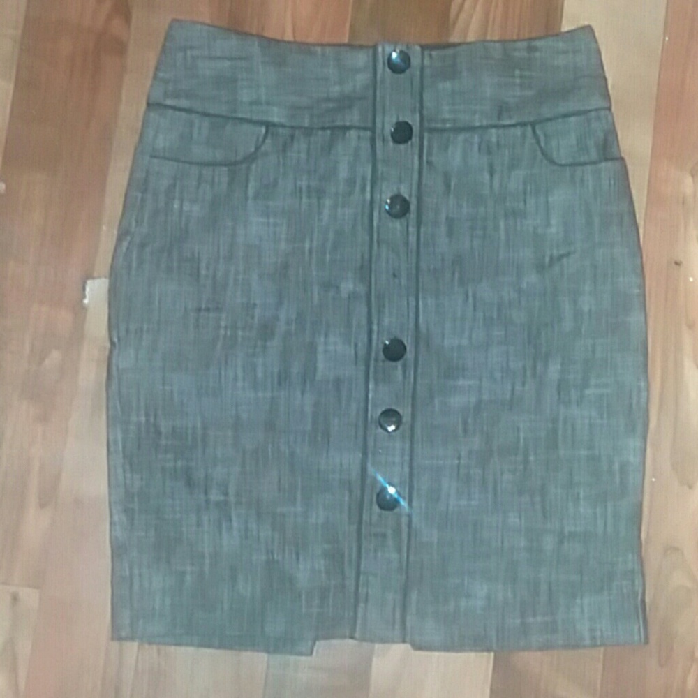A brown skirt